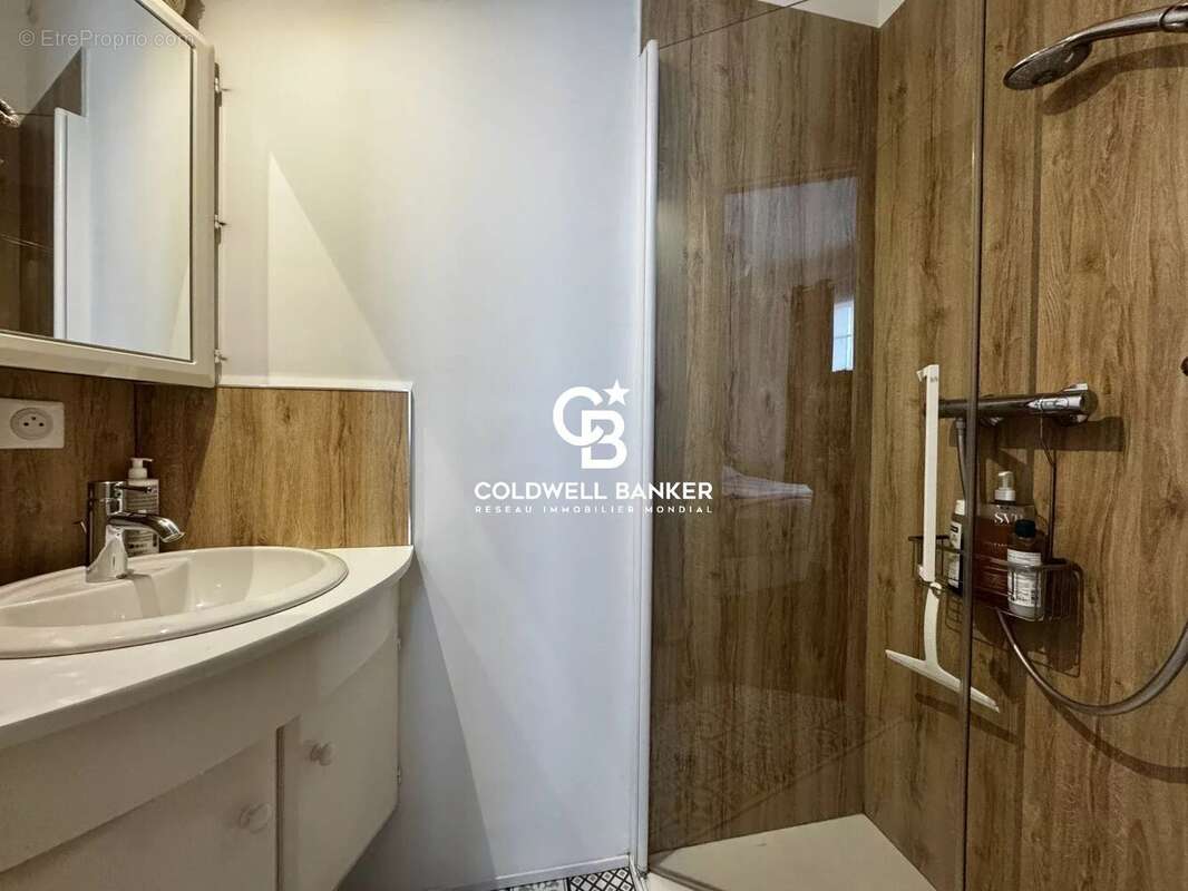 Maison à SAINT-CYR-SUR-LOIRE