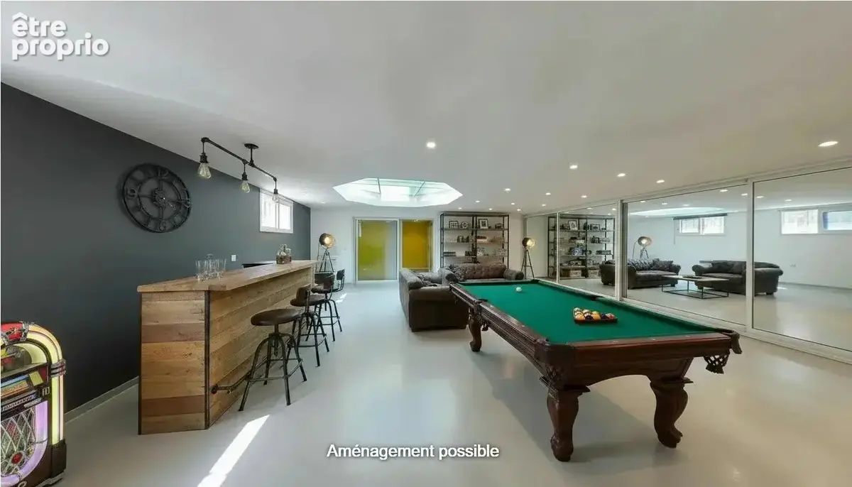 Belle maison familiale avec véranda chauffée, jardin et sous-sol exceptionnel ! - photo 10