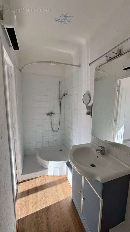 Appartement à HYERES