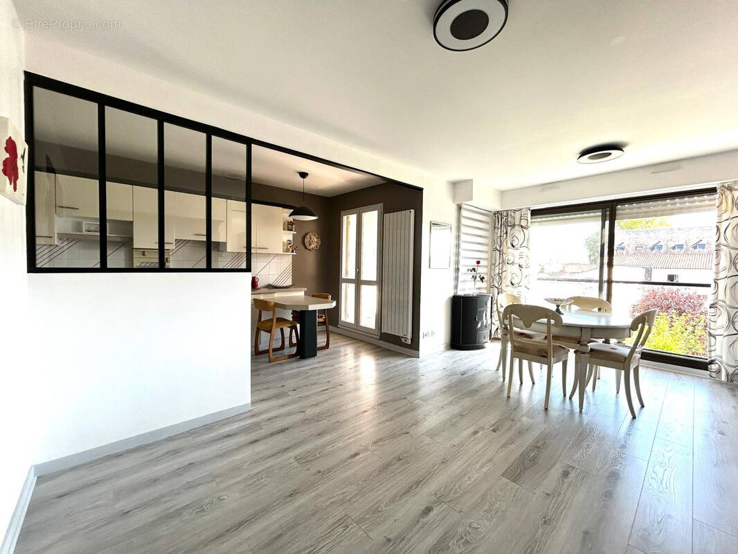 Appartement à LA ROCHELLE