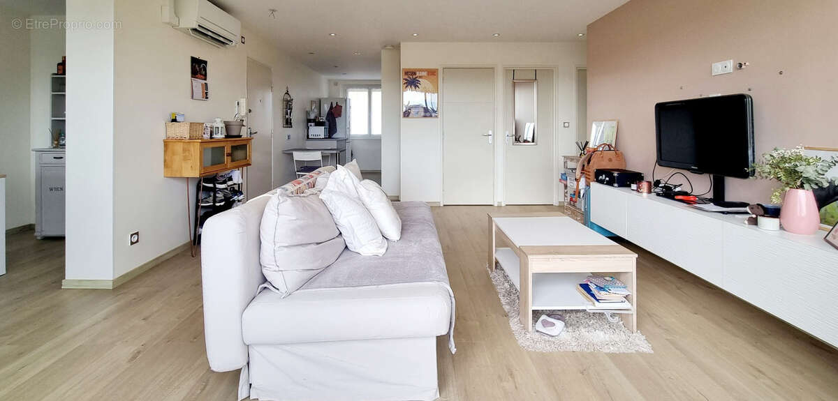 Appartement type 4, très lumineux avec garage et balcon - à Guilherand-Granges - photo 5
