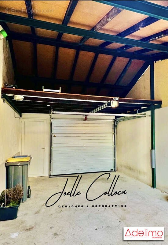 Portails roulant électrique + porte + mezzanine - Appartement à AIGUES-MORTES