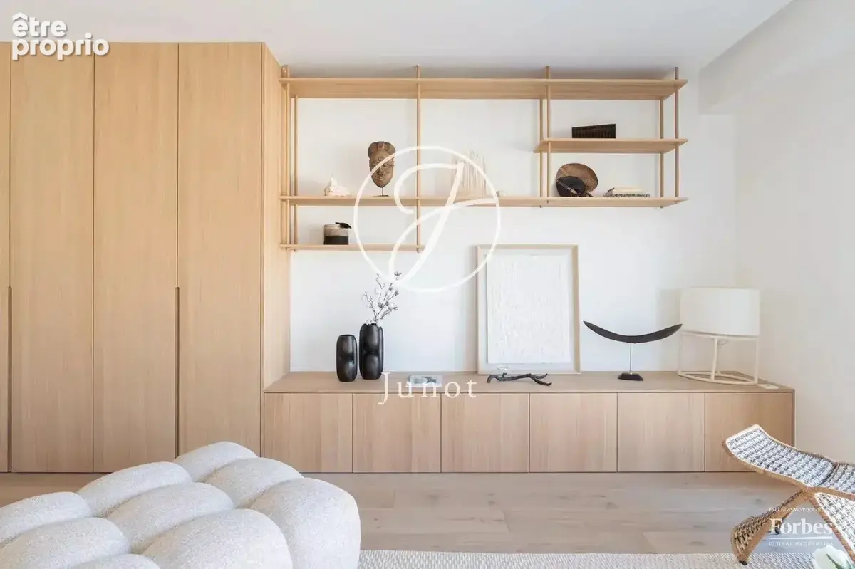 Paris 8e - GEORGE V - Appartement - 3 pièces - 80,51m² Carrez - 1 chambre - Somptueuse vue dégagée - photo 4