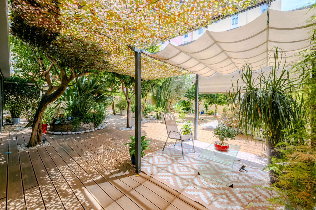 Maison à HYERES
