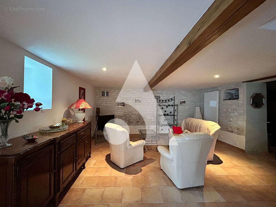 Maison à SAINT-MATRE