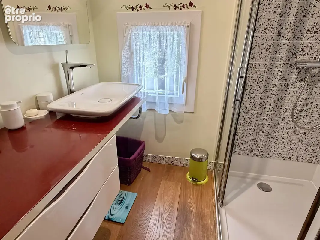 Élégante propriété avec villa principale, mazet en pierres et piscine - photo 53
