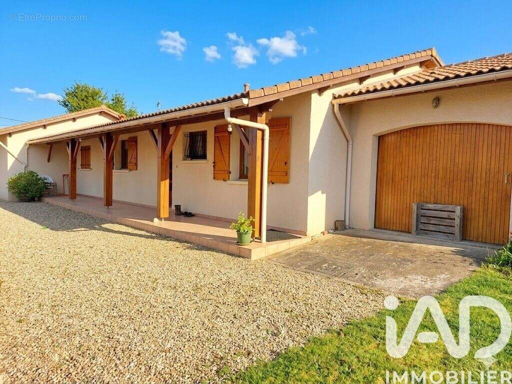 Photo 8 - Maison à LAGORCE