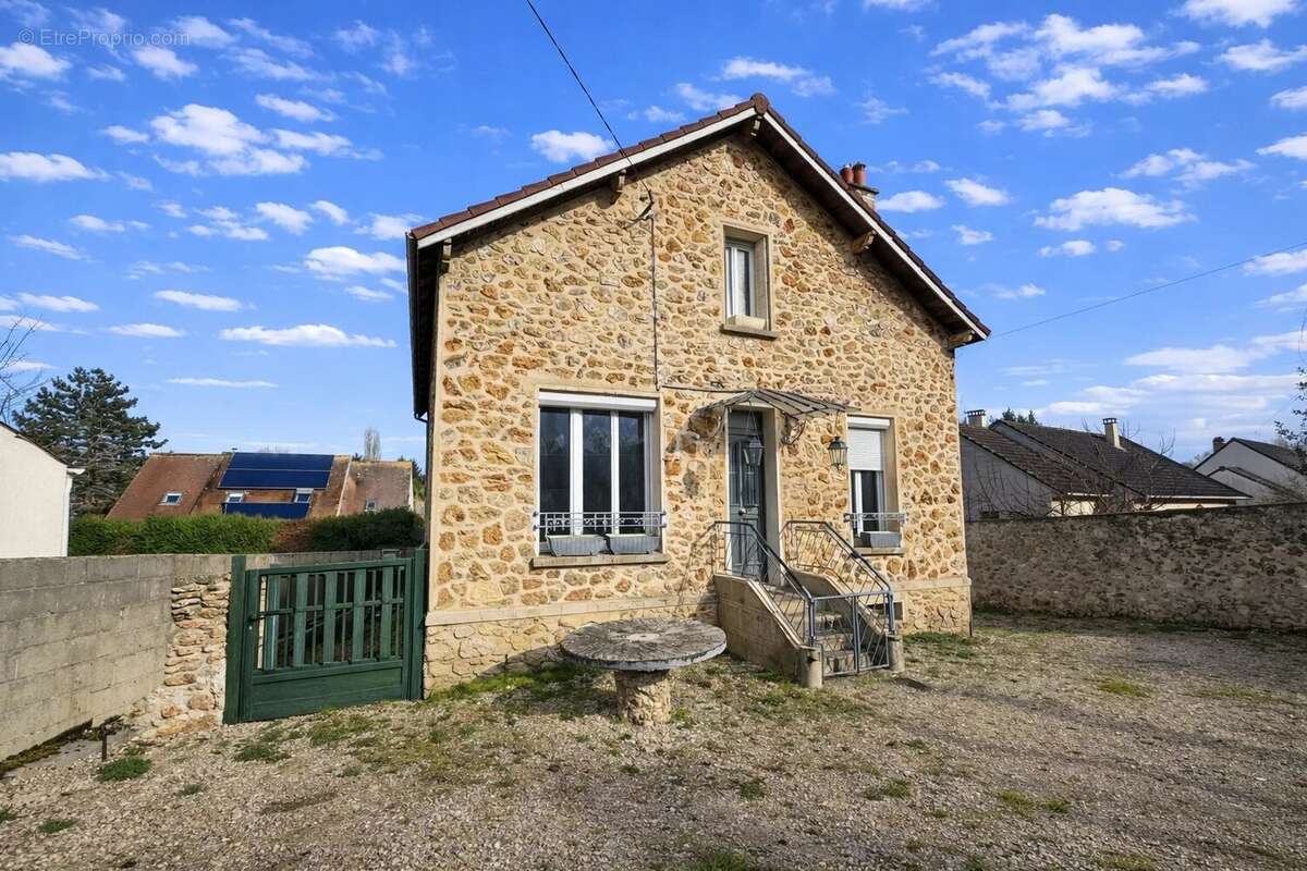 Maison à LA FERTE-SOUS-JOUARRE