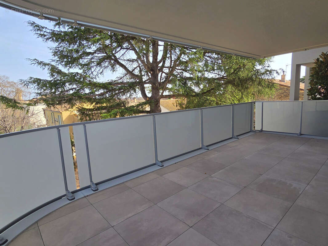 Appartement à BAILLARGUES