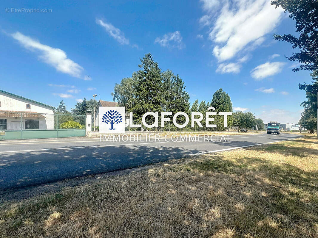 Commerce à BRESSUIRE