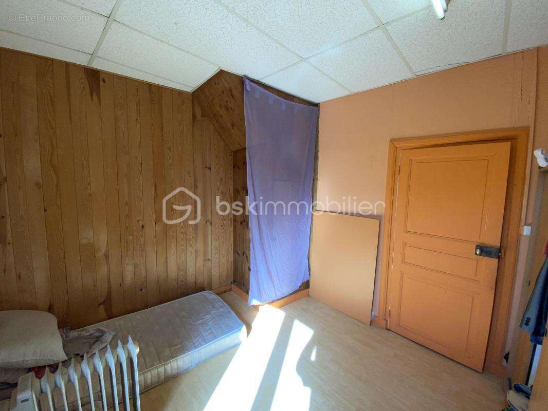 Maison 140 m² à Allegre  - photo 5