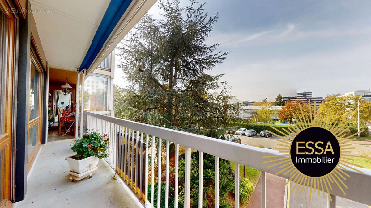 Appartement à VELIZY-VILLACOUBLAY