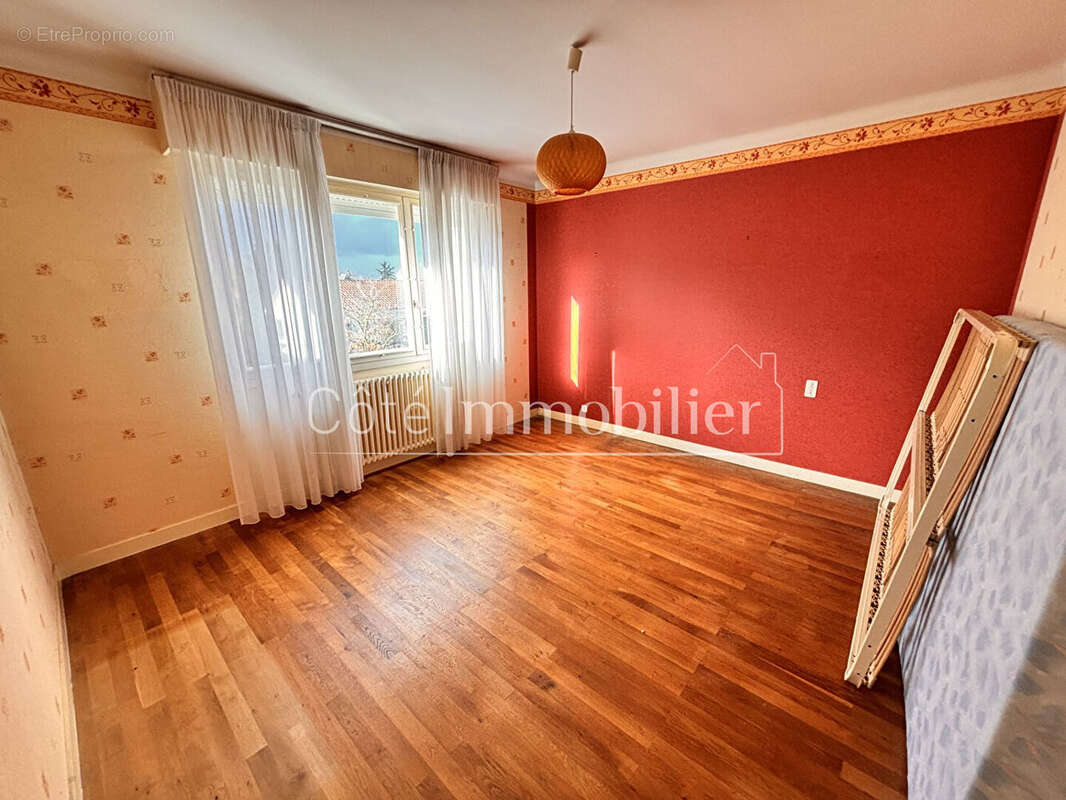 Maison à BASSE-GOULAINE