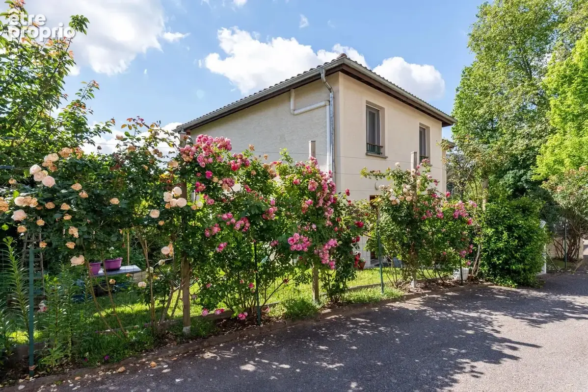 Maison 6 pièces – 5 chambres – Jardin - photo 1