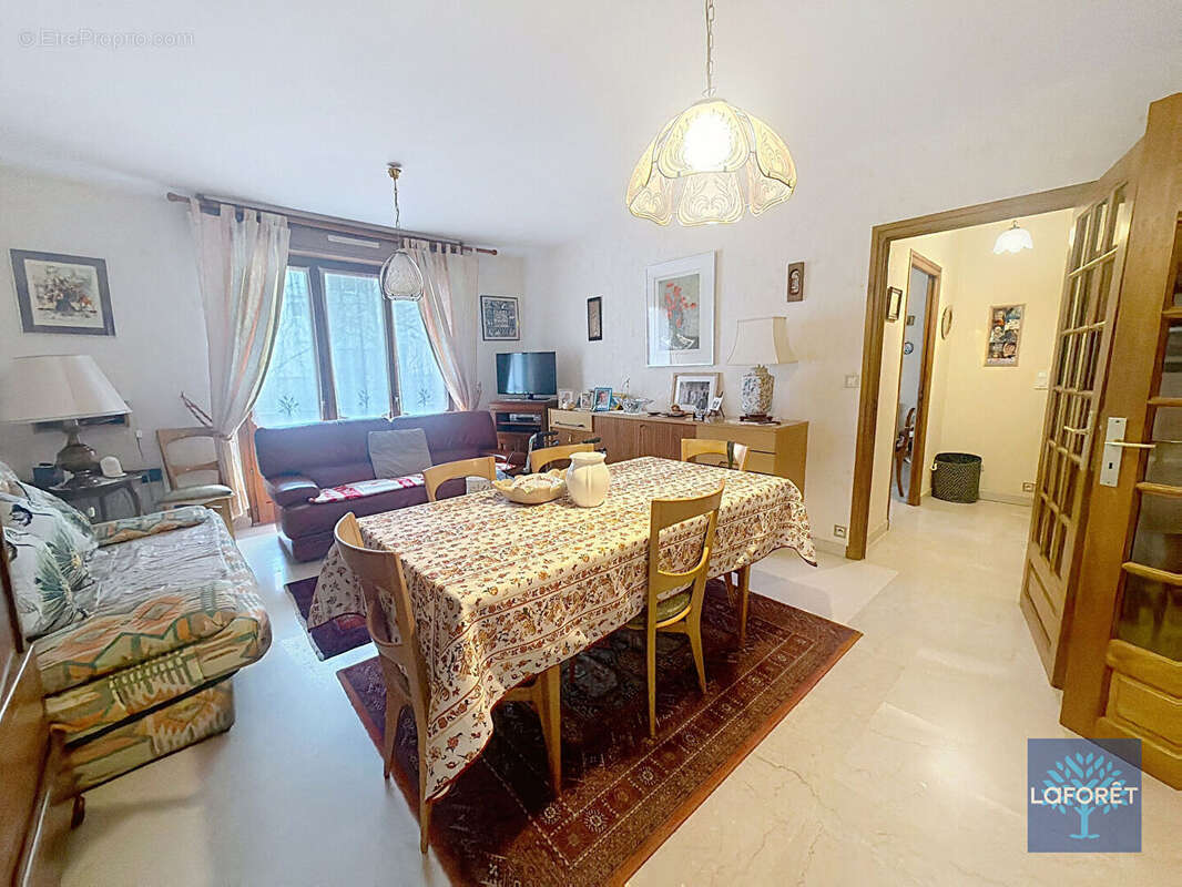 Appartement à VILLERS-LES-NANCY