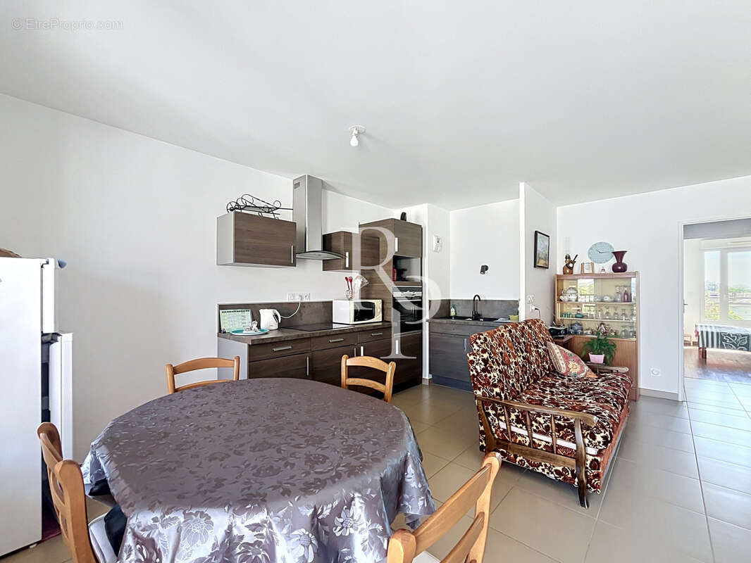 Appartement à CRAPONNE