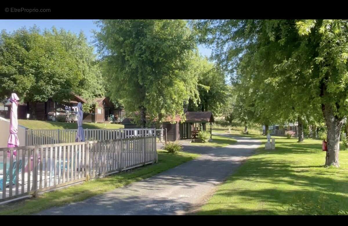 Maison à SAINT-SORNIN-LAVOLPS