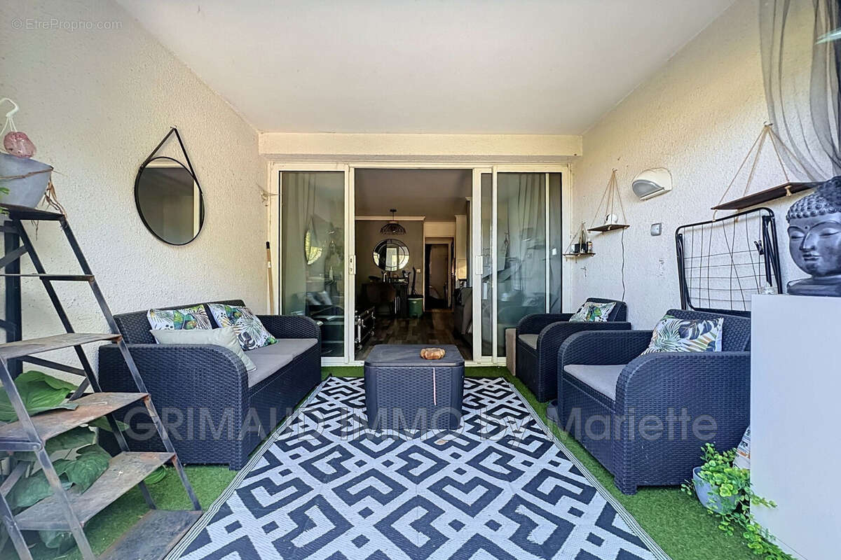 Appartement à GRIMAUD