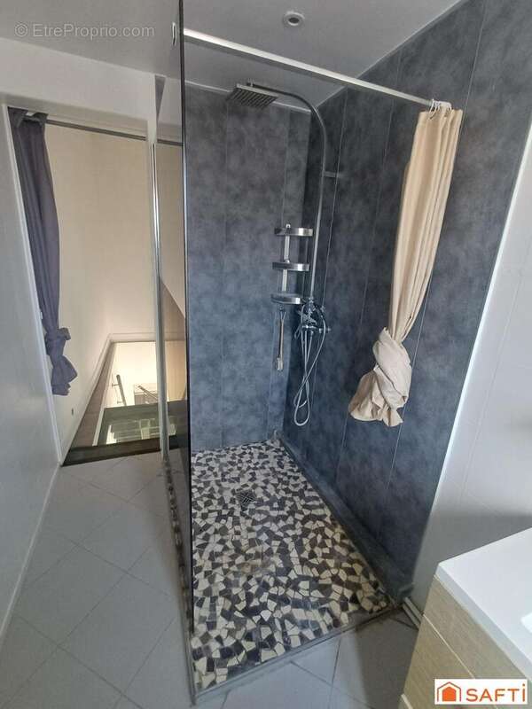 Maison 84 m² à Saint-Quentin  - photo 9