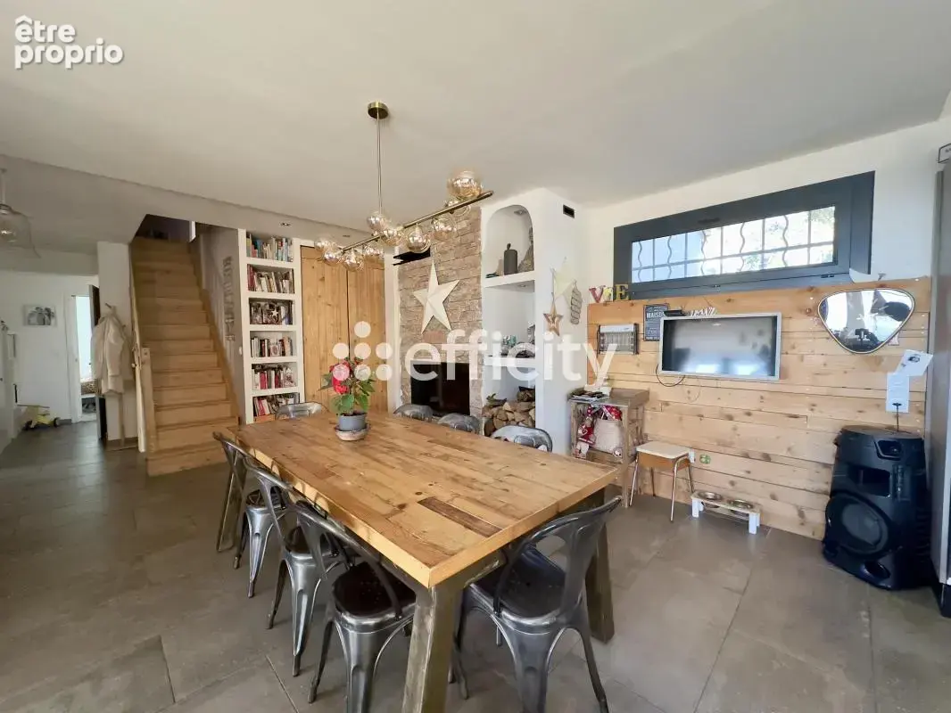 Maison 11 pièces 267 m² à vendre à Septemes-Les-Vallons (13240) - photo 8