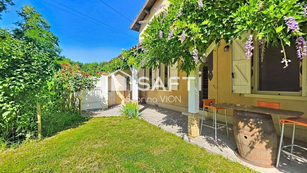 Maison 156 m² à Pompignan  - photo 2