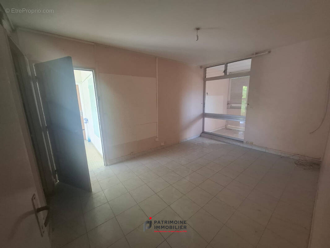 Appartement à BASSE-TERRE
