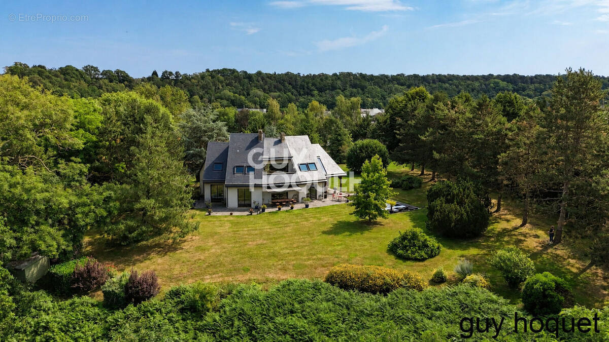 Maison à BERNAY