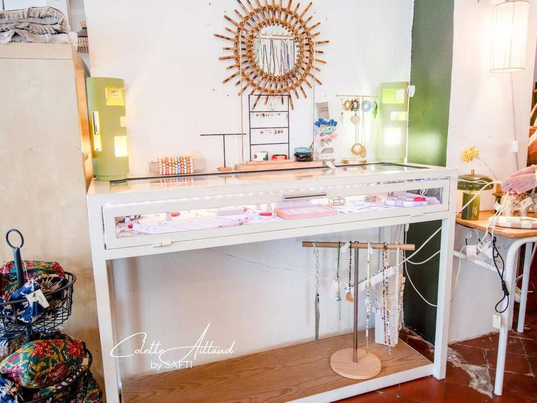 Photo 9 - Commerce à MARSEILLE-6E