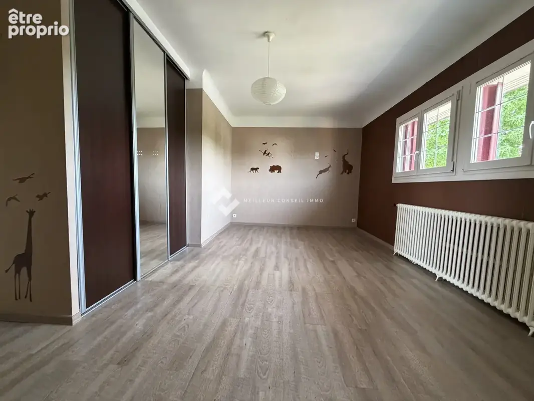 Maison 7 pièces 154 m² à vendre à Le Thillay (95500) - photo 7
