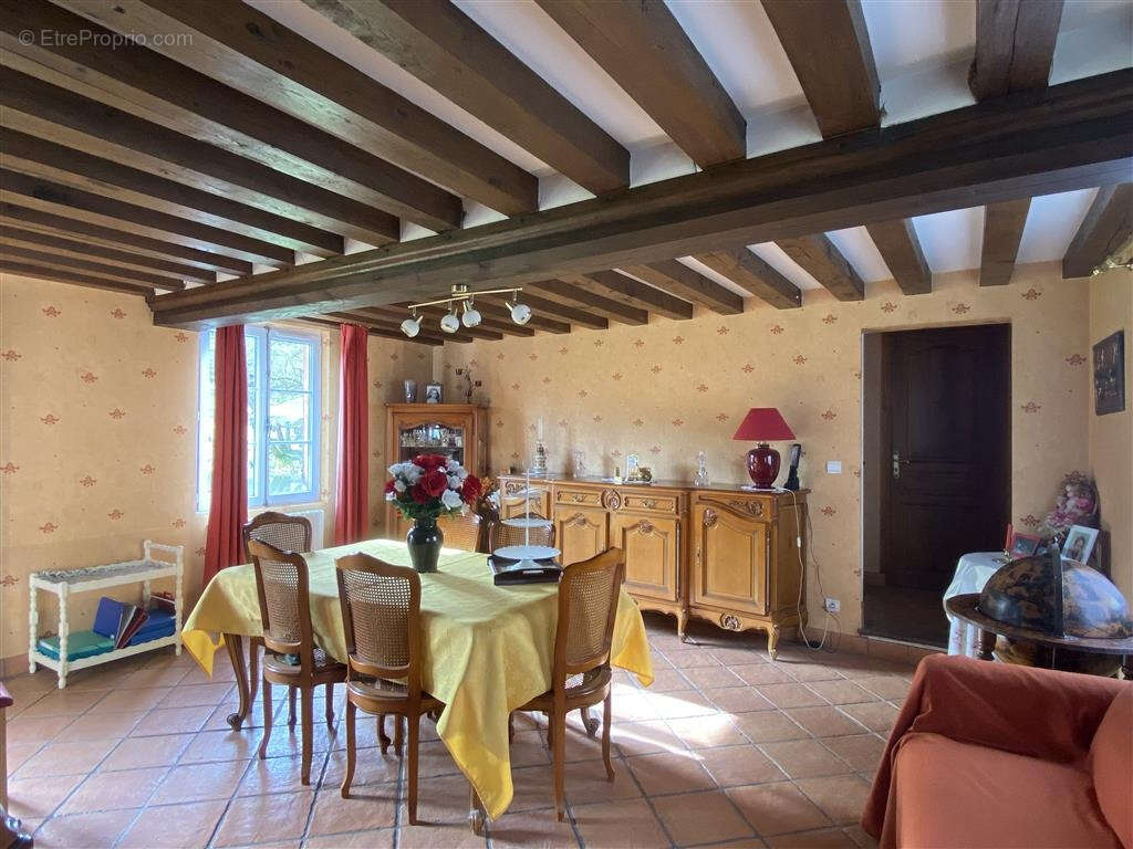 Maison à VIMOUTIERS