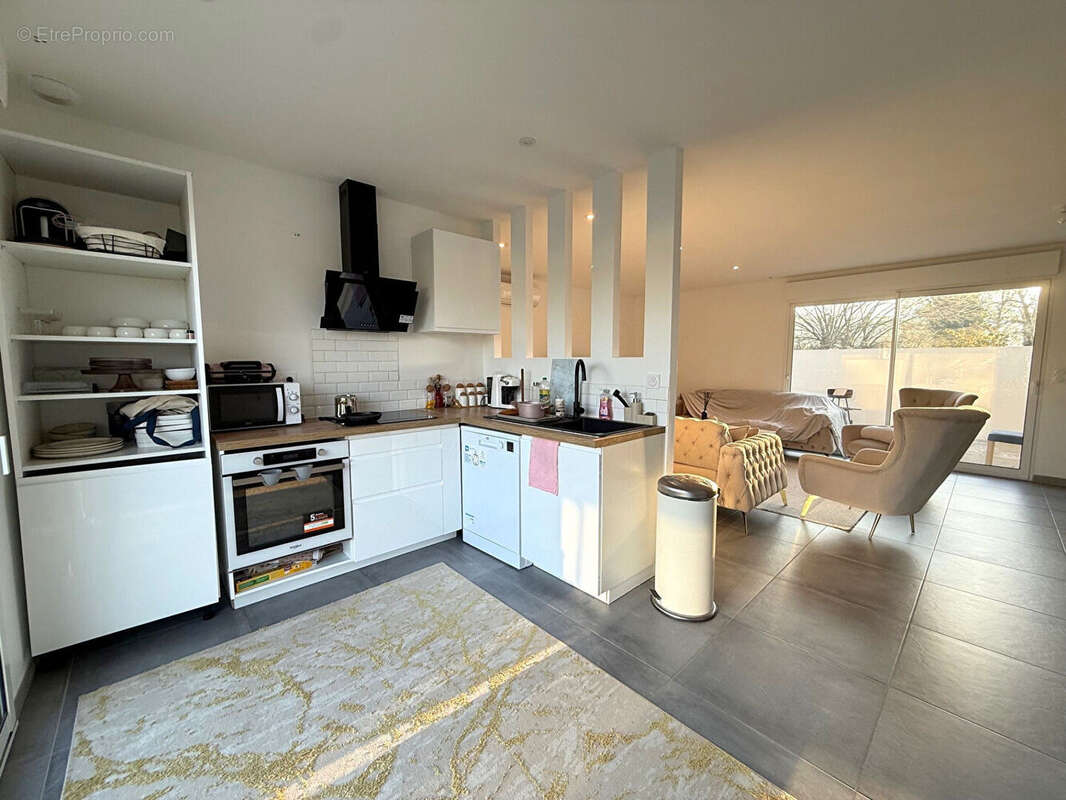 Maison à SAINT-DENIS-DE-PILE