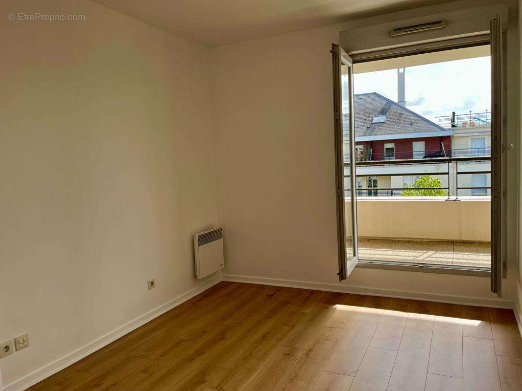 Appartement à CARRIERES-SOUS-POISSY