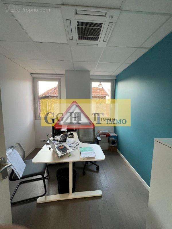 Commerce à VITRY-SUR-SEINE