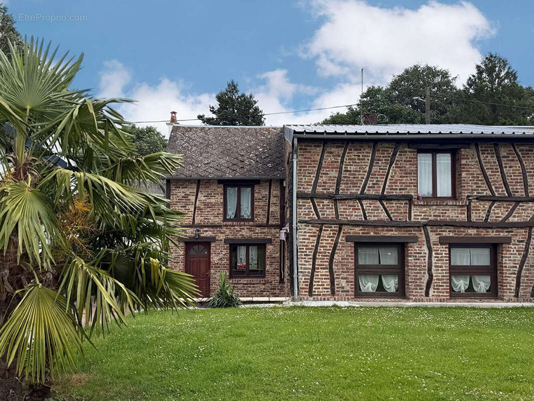 Maison à HALLOY