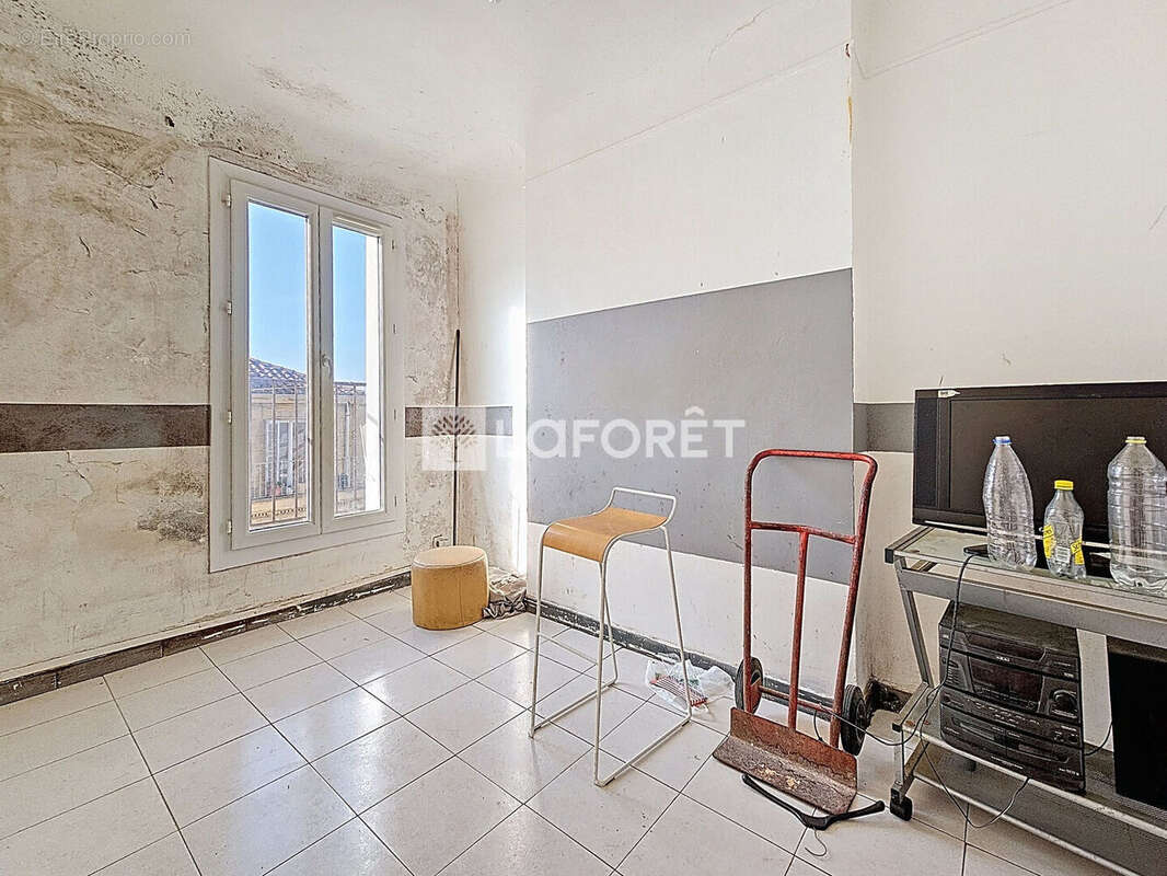 Appartement à MARSEILLE-2E