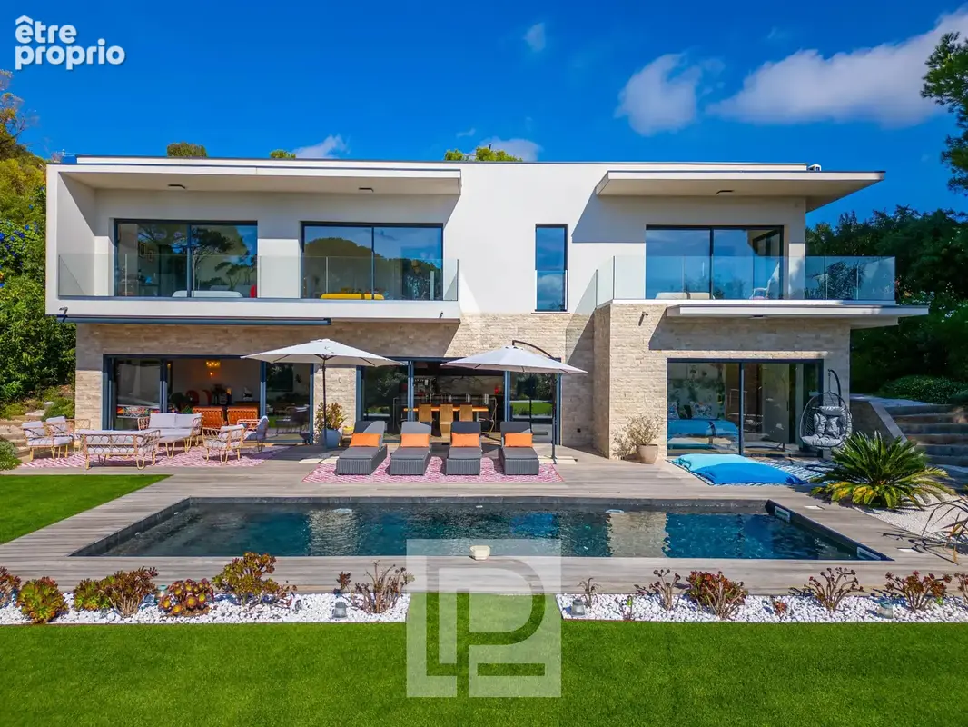 Superbe villa contemporaine au calme, avec vue dégagée sur les collines - photo 3