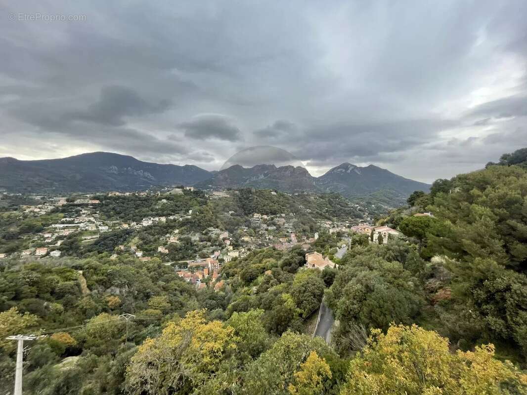 Appartement à MENTON