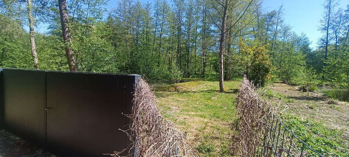Terrain à LA FERTE-CHEVRESIS