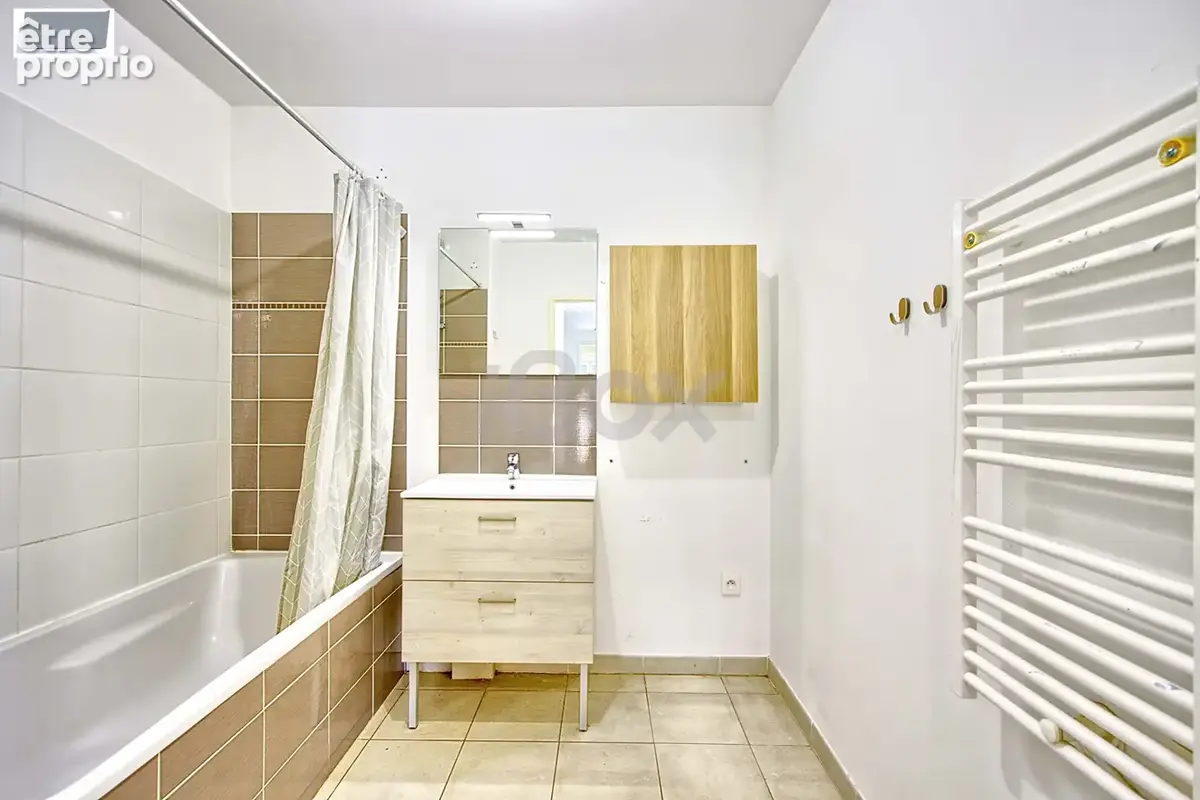 TOULON Est, T3 de 60.50m2 avec garage sous-sol. - photo 8
