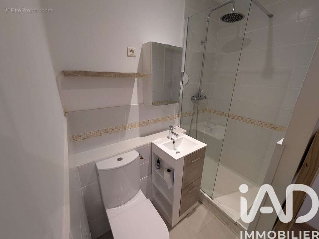 Appartement 80 m² à Cazeres  - photo 5