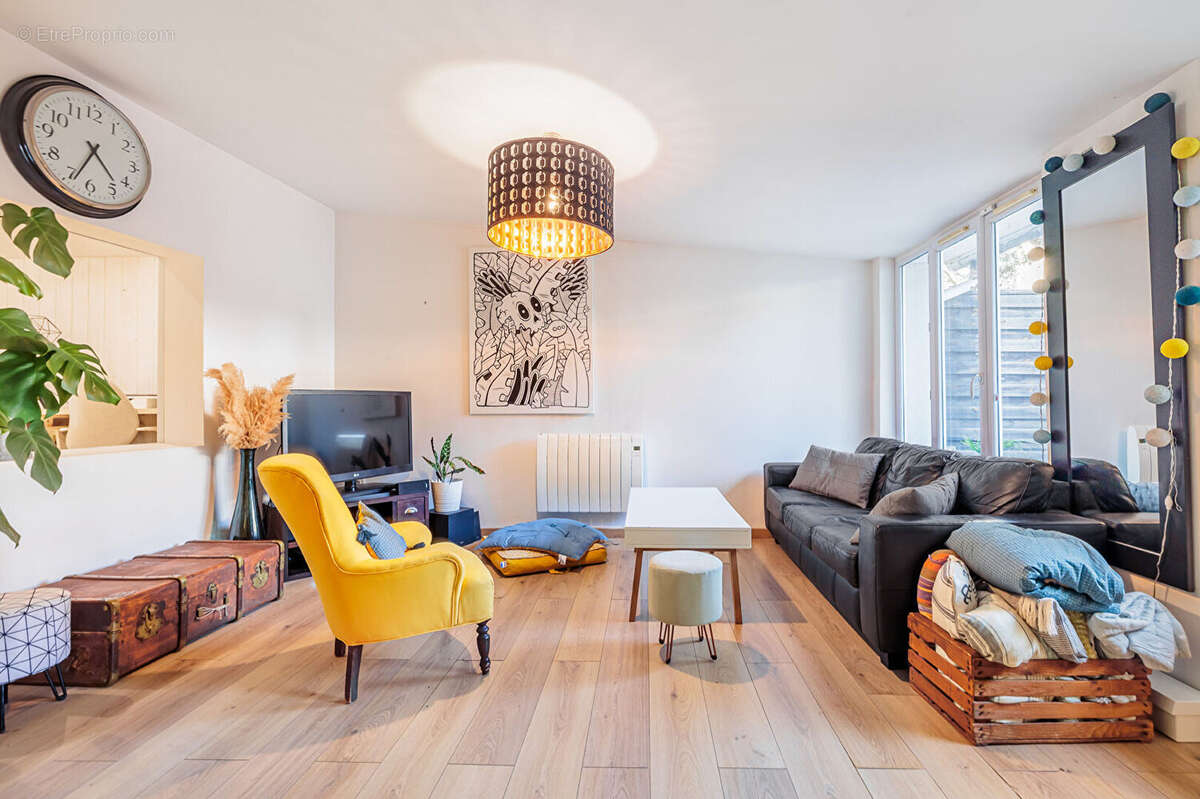 Maison à VILLENEUVE-TOLOSANE