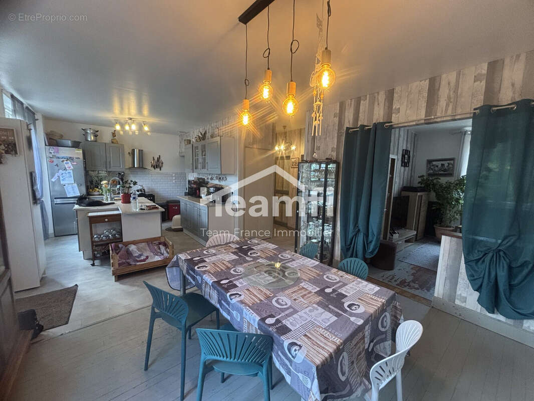 Maison 97 m² à Saint-Florent-Sur-Cher  - photo 4