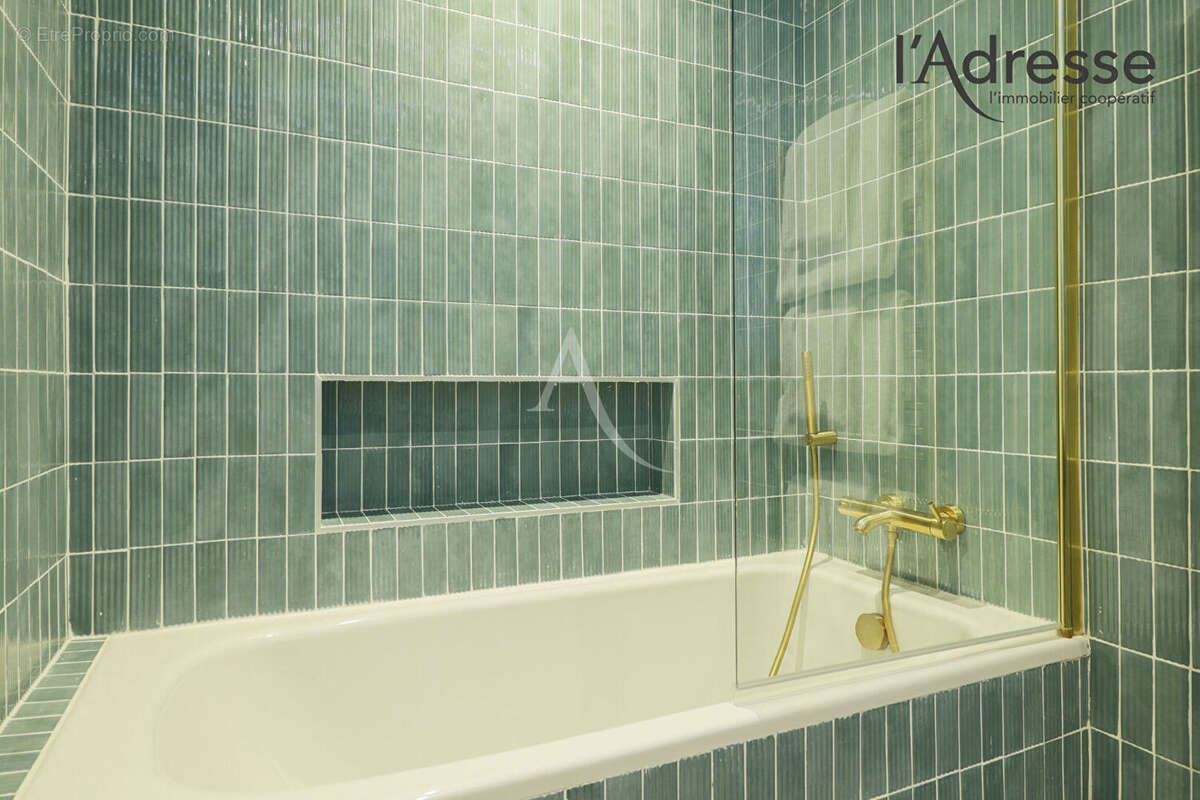 Appartement à SURESNES