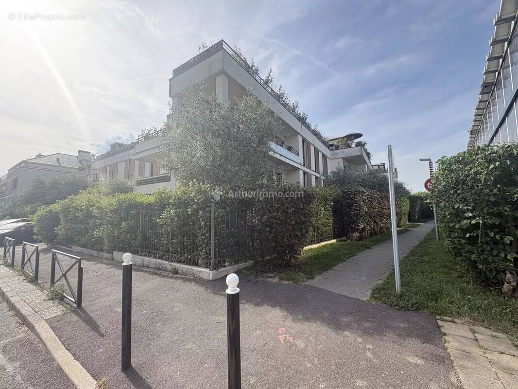 Appartement à BUSSY-SAINT-GEORGES