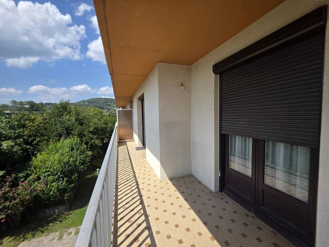 Appartement à LE TEIL