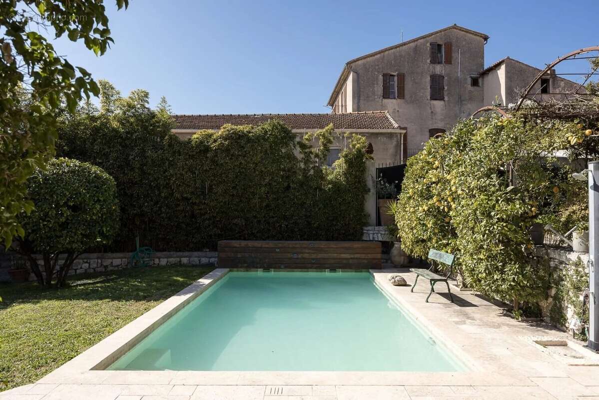 Maison à LA COLLE-SUR-LOUP