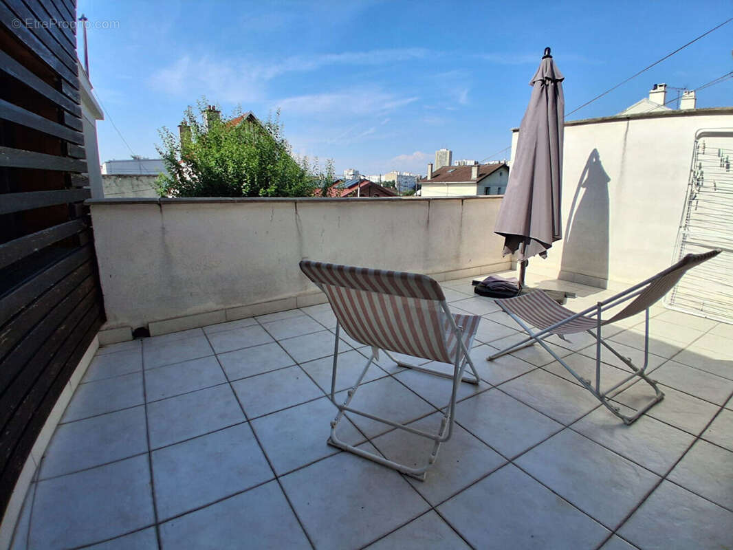 Maison à MONTREUIL