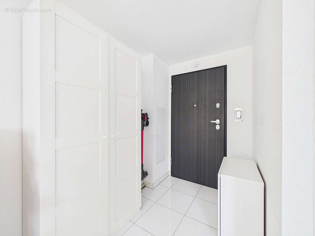 Studio meublé de 16.88 m² en vente rue du Fossé des Treize - photo 14