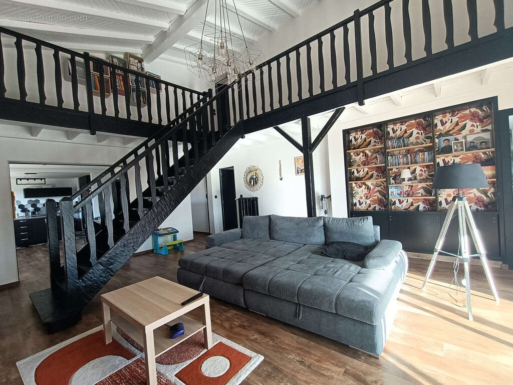 Le vernet maison t6 de 200m2 - photo 5