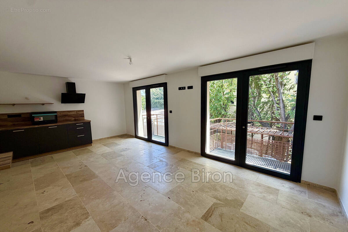 Appartement à AIX-EN-PROVENCE